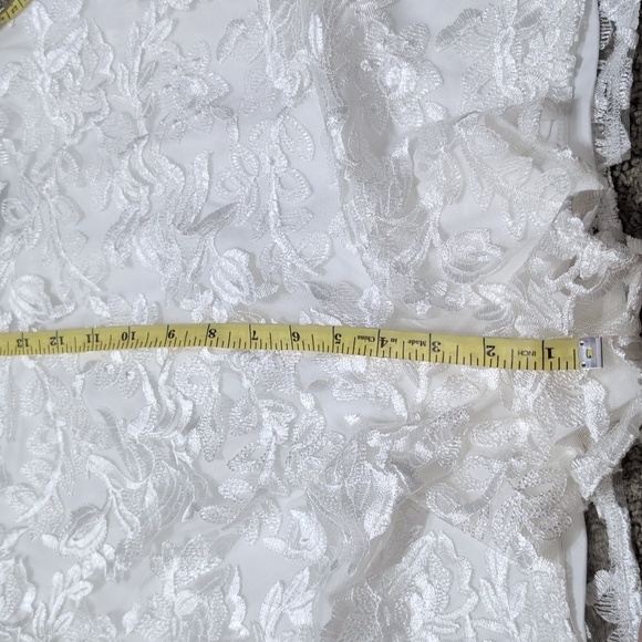 NWT Lulus Irresistible Perfect White Lace Embroidered Sleeveless Romper Large - Picture 14 of 16